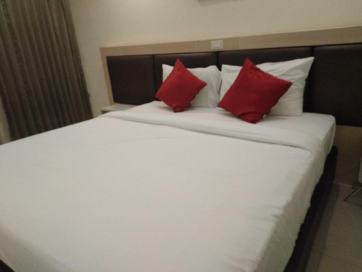 Taragrand Donmuang Airport Hotel Ban Rangsit Eksteriør bilde